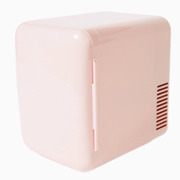 Beauty Fridge💋 - Picture 3 of 7